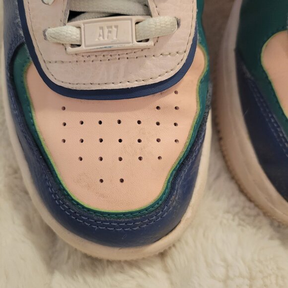 Nike Air Force 1 Women's - Picture 8 of 11